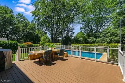 15 Harvey Dr, Summit, NJ 07901 photo 34