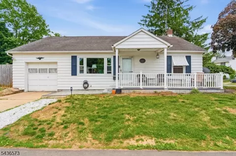 1 Pearl Pl, Somerset, NJ 08873