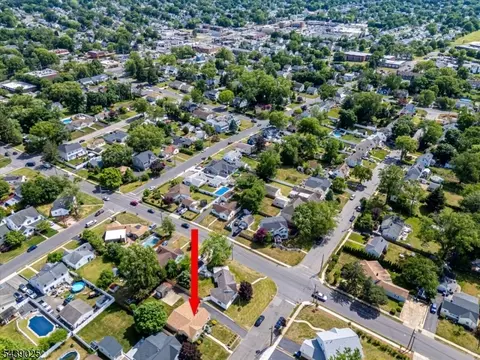 30 Walnut St, Edison, NJ 08817 photo 43