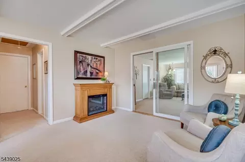 30 Walnut St, Edison, NJ 08817 photo 9