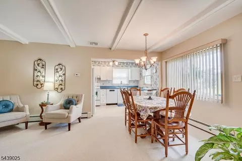 30 Walnut St, Edison, NJ 08817 photo 16