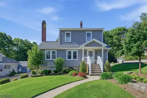 47 Gionti Pl, North Haledon, NJ 07508