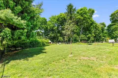 Exterior - 62 New St, Hampton, NJ 08827 photo 6 of 8