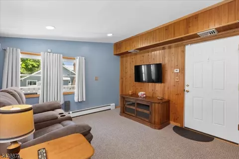 Other - 62 New St, Hampton, NJ 08827 photo 3 of 11