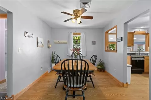 Dining - 62 New St, Hampton, NJ 08827 photo 1 of 1