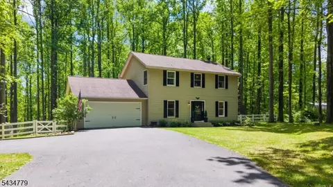 219 Buckley Ave, Oxford, NJ 07863