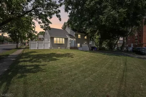 Exterior - 1 Franklin Pl, Hackensack, NJ 07601 photo 6 of 7