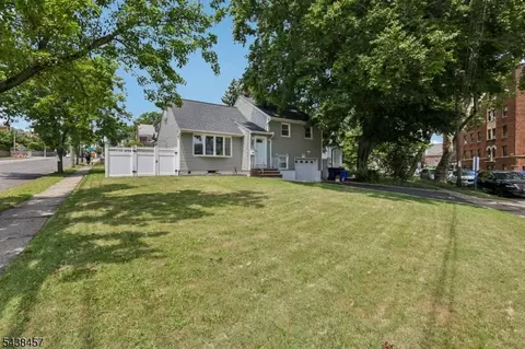 1 Franklin Pl, Hackensack, NJ 07601