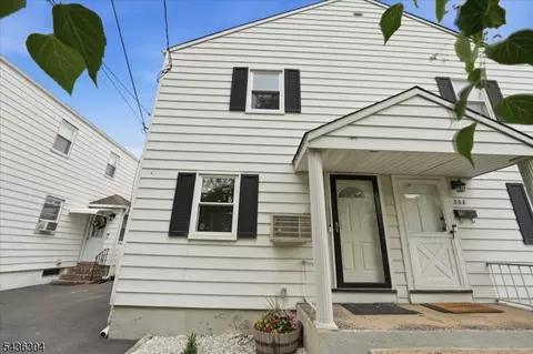 210 N 17th St, Bloomfield, NJ 07003