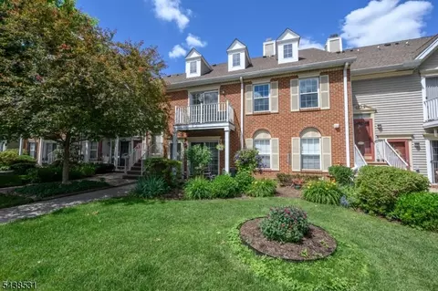 913 Timberbrooke Dr, Bedminster, NJ 07921