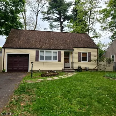 115 Parkside Rd, Plainfield, NJ 07060