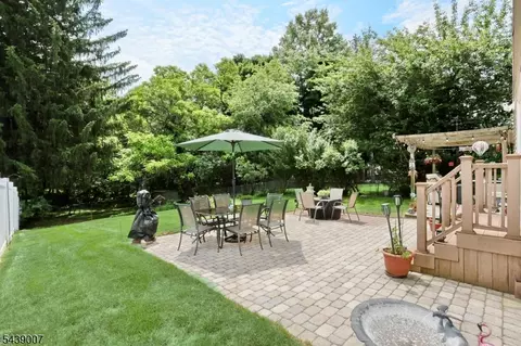 Exterior - 396 Burlington Rd, Paramus, NJ 07652 photo 3 of 8