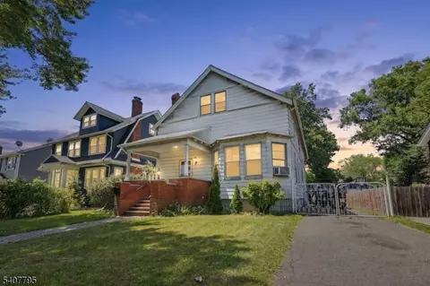 165 College Pl, South Orange Village, NJ 07079