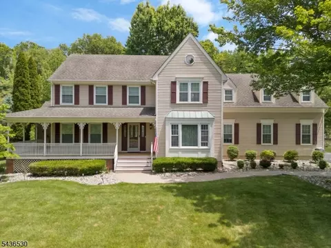 16 Knollcroft Rd, Basking Ridge, NJ 07920