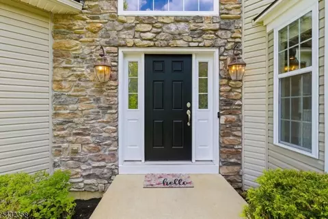 8 Fields Way, Budd Lake, NJ 07828 photo 2