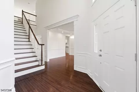 8 Fields Way, Budd Lake, NJ 07828 photo 4