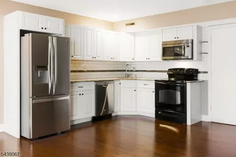 2219 North Ave UNIT 14, Scotch Plains, NJ 07076