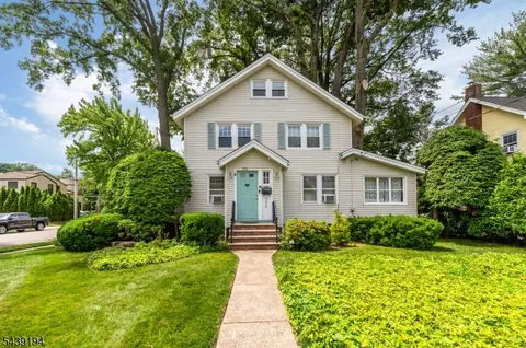 300 Van Buren Ave, Teaneck, NJ 07666
