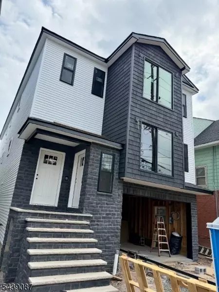 670 Summer St, Elizabeth, NJ 07202
