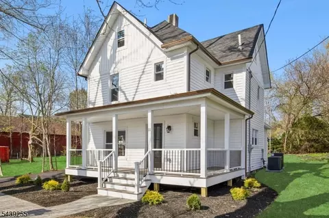 11 New St, Sussex, NJ 07461