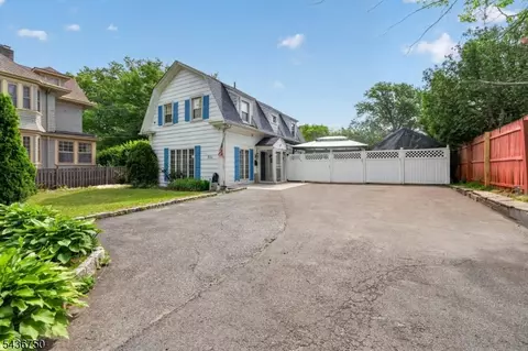509 Ridge St, Newark, NJ 07104