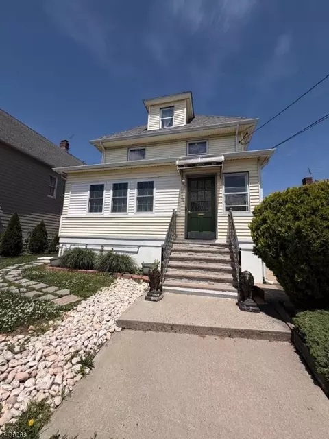 305 Leland Ave, Plainfield, NJ 07062
