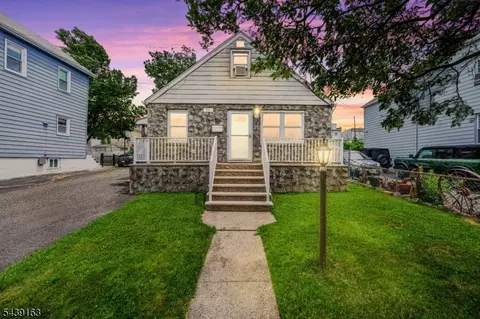 50 Ernest St, Nutley, NJ 07110
