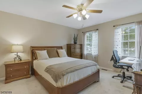 Bedroom - 11 Hampton Ct, Basking Ridge, NJ 07920 photo 3 of 3