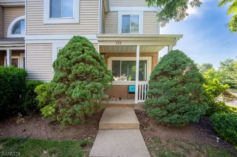 132 Longacre Ct, Hillsborough, NJ 08844