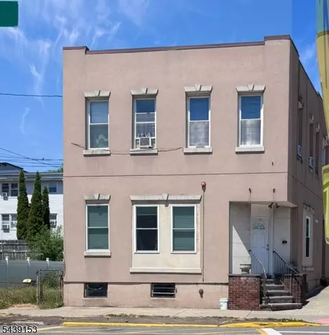 145 Palisade Ave, Cliffside Park, NJ 07010
