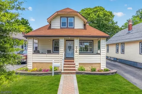 119 Kingston Ave, Hawthorne, NJ 07506