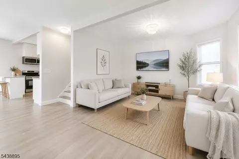 64 Demott Ave, Clifton, NJ 07011