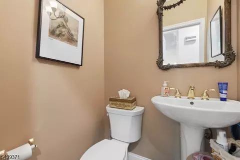 Other - 122 White Pine Ct, Paramus, NJ 07652 photo 2 of 9