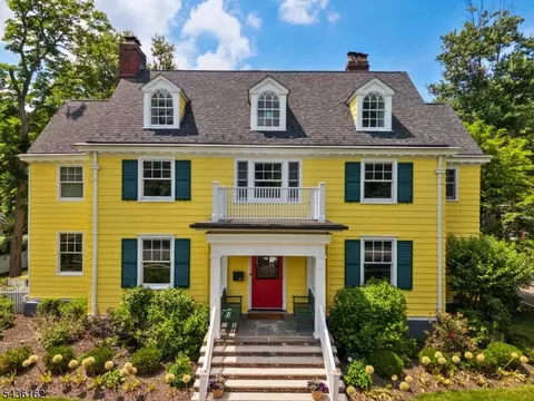 48 Edgemont Rd, Montclair, NJ 07042
