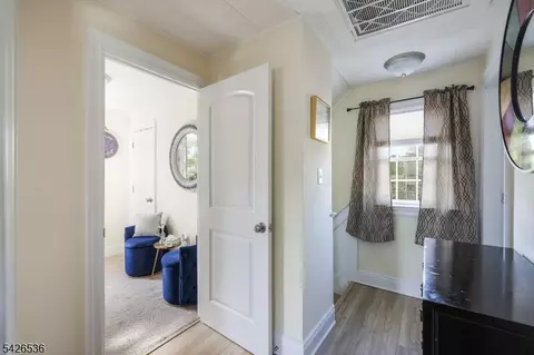Entry Way - 1349 Belleview Ave, Plainfield, NJ 07060 photo 2 of 3
