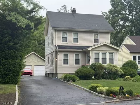 349 Brook Ave, North Plainfield, NJ 07060