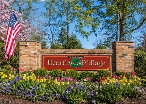 38 Park St #B, Florham Park, NJ 07932
