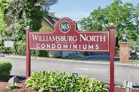 565 Grove St #D-16, Clifton, NJ 07013