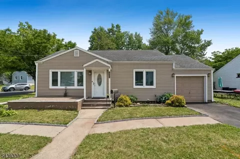 1983 Barnett St, Rahway, NJ 07065