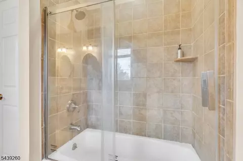 Bath - 467 Summit Ave, Hackensack, NJ 07601 photo 3 of 6