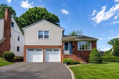15 Winding Way, West Orange, NJ 07052