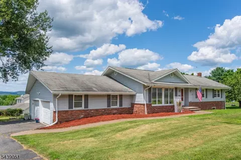 1563 County Rd 565, Sussex, NJ 07461