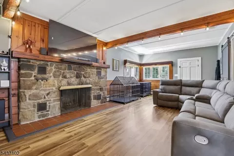 52 Charlestown Rd, Hampton, NJ 08827 photo 6