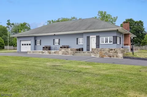 52 Charlestown Rd, Hampton, NJ 08827 photo 2