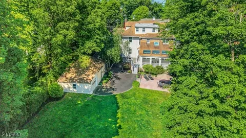 89 Beechwood Rd, Summit, NJ 07901 photo 41