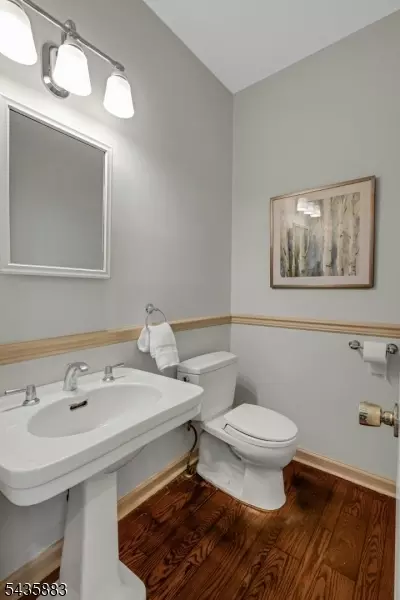 89 Beechwood Rd, Summit, NJ 07901 photo 16