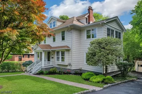 89 Beechwood Rd, Summit, NJ 07901 photo 3