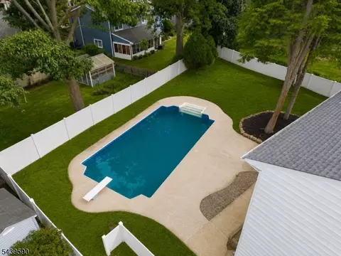 31 Shearn Dr, Middlesex, NJ 08846 photo 27