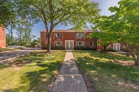 Other - 93 Fox Rd, Edison, NJ 08817 photo 1 of 9