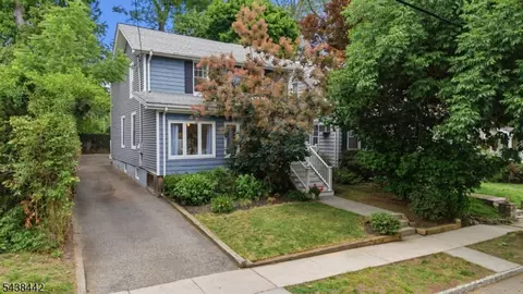 14 Gray St, Montclair, NJ 07042